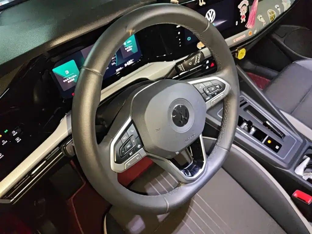 Volkswagen Golf 2023 280TSI DSG Pro фото 3