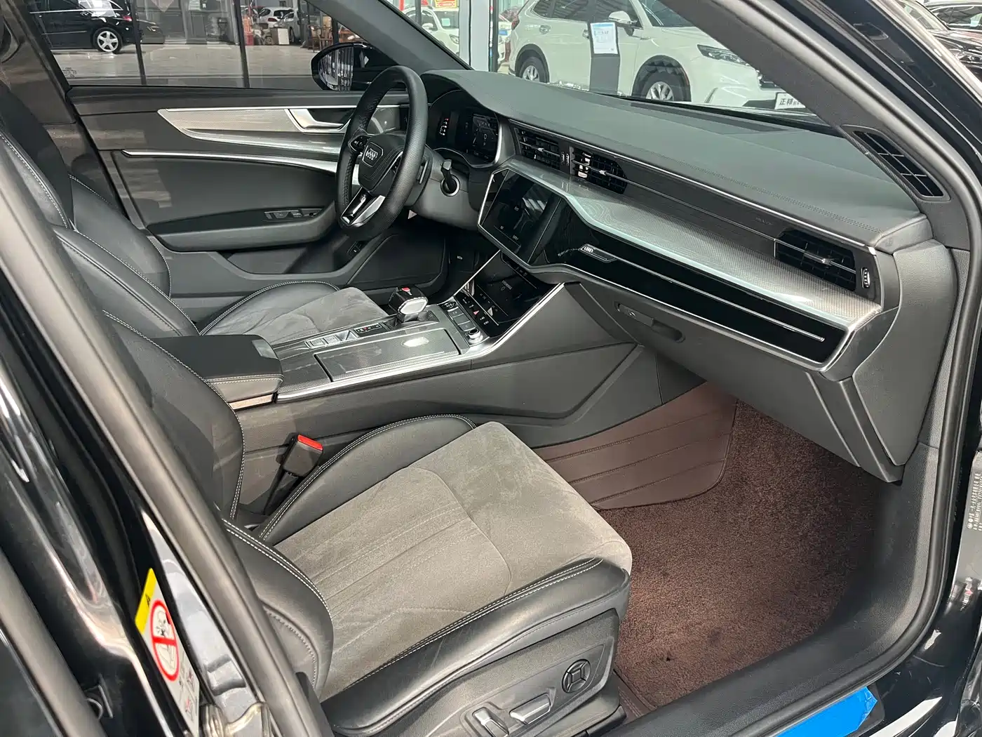 Audi A6L 2024 45 TFSI Premium Dynamic фото 7