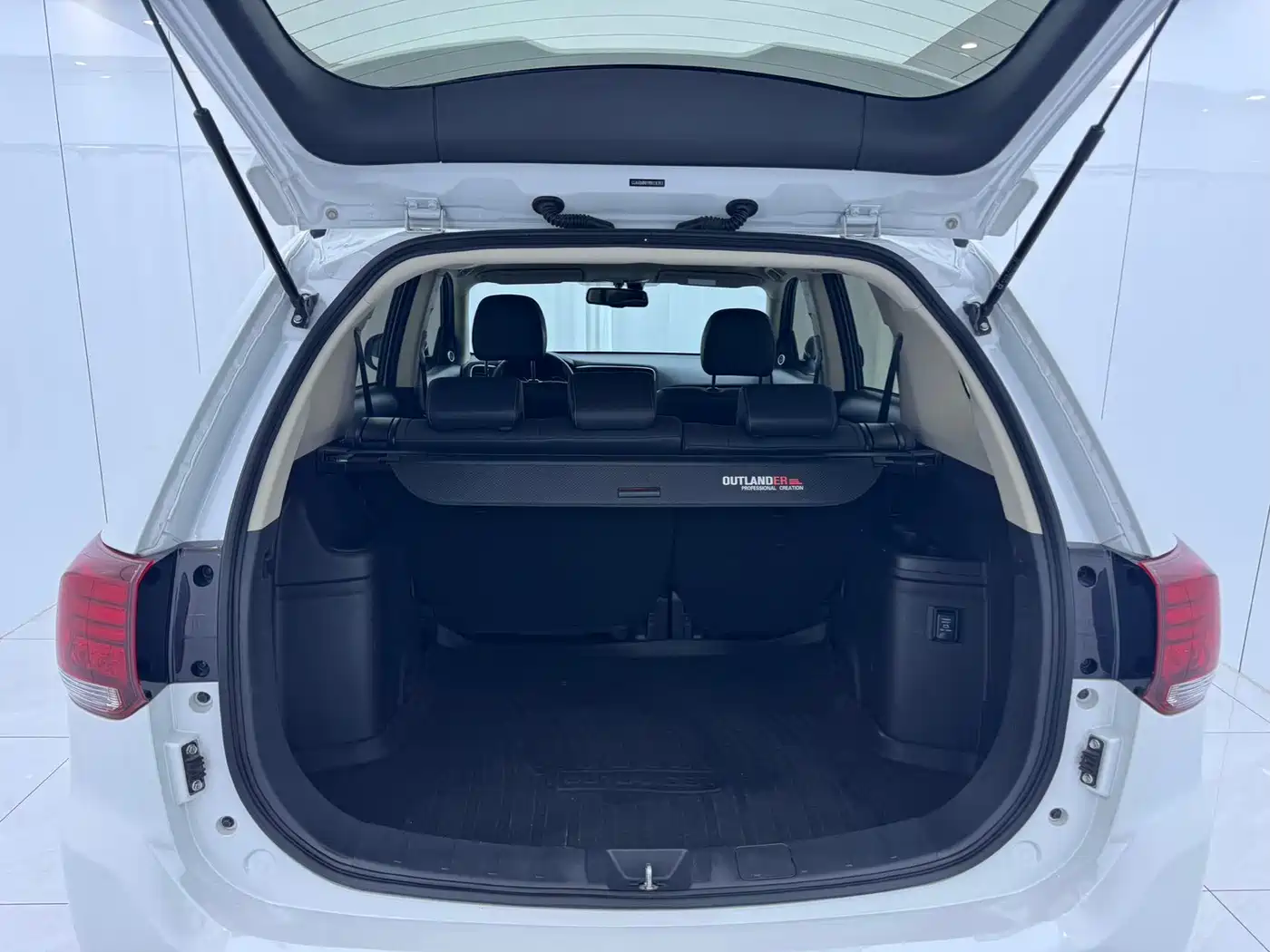 Mitsubishi Outlander 2023 2021 2.0L FWD Comfort Edition 5-seater