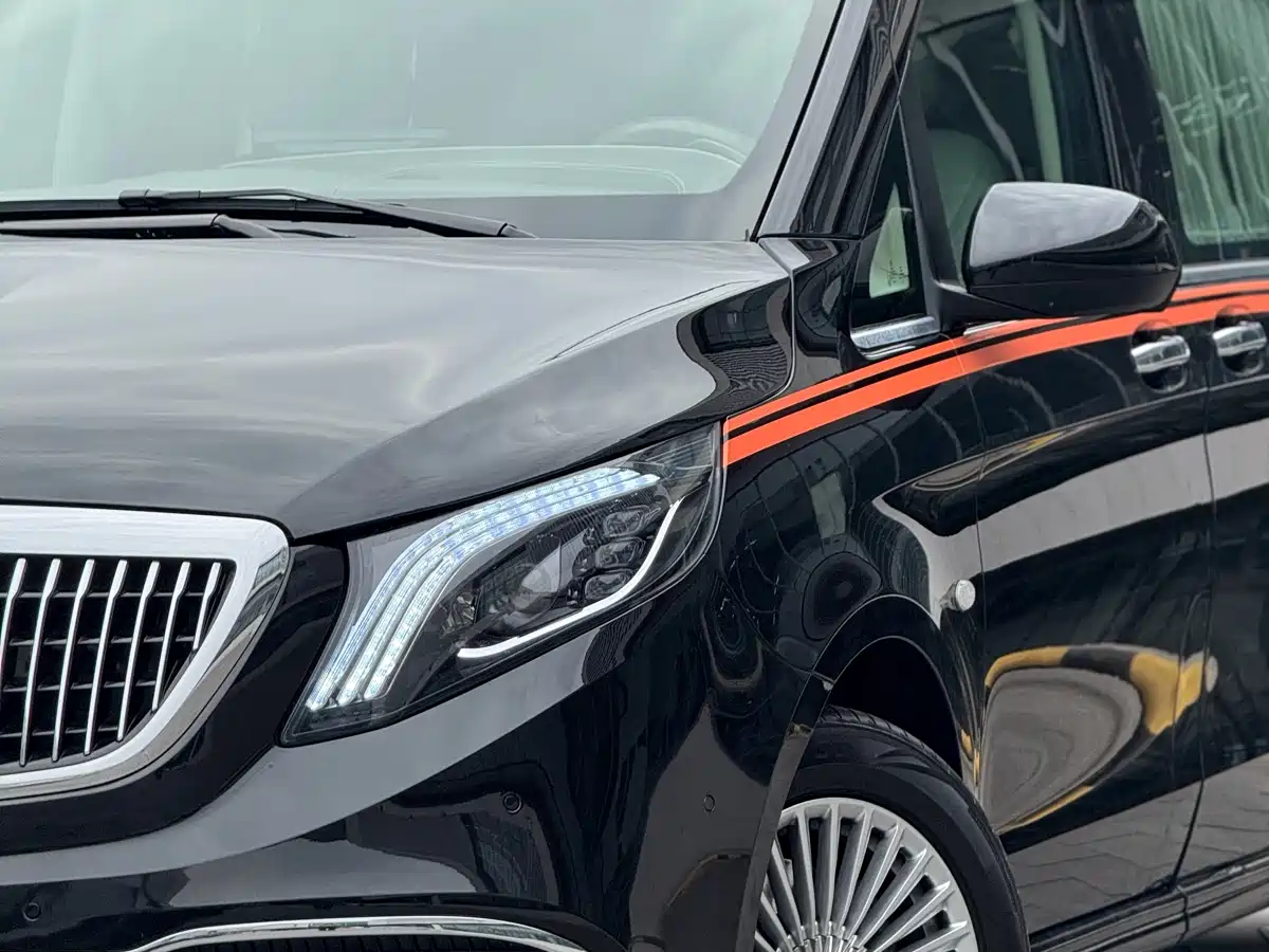 Mercedes-Benz Vito 2021 2.0T Business Edition 7-seater фото 3
