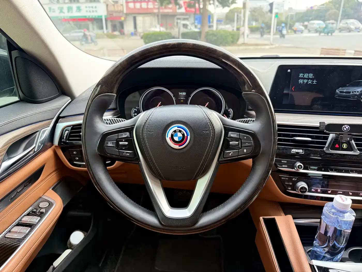 BMW 6 Series GT 2018 630i M Sport Package фото 14