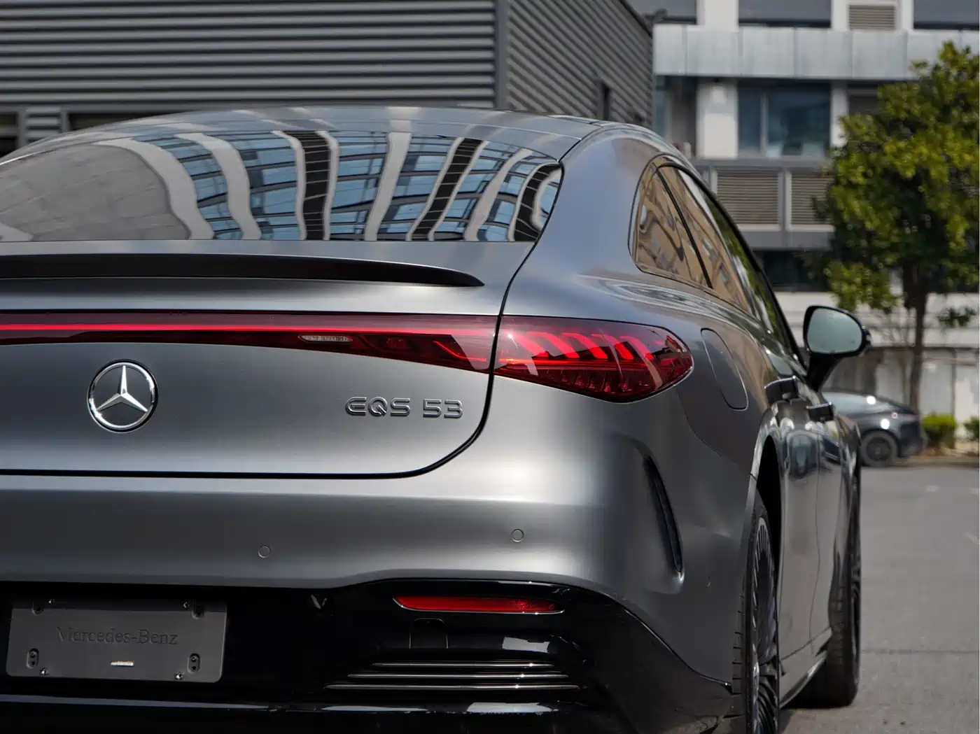 MERCEDES-BENZ EQS AMG