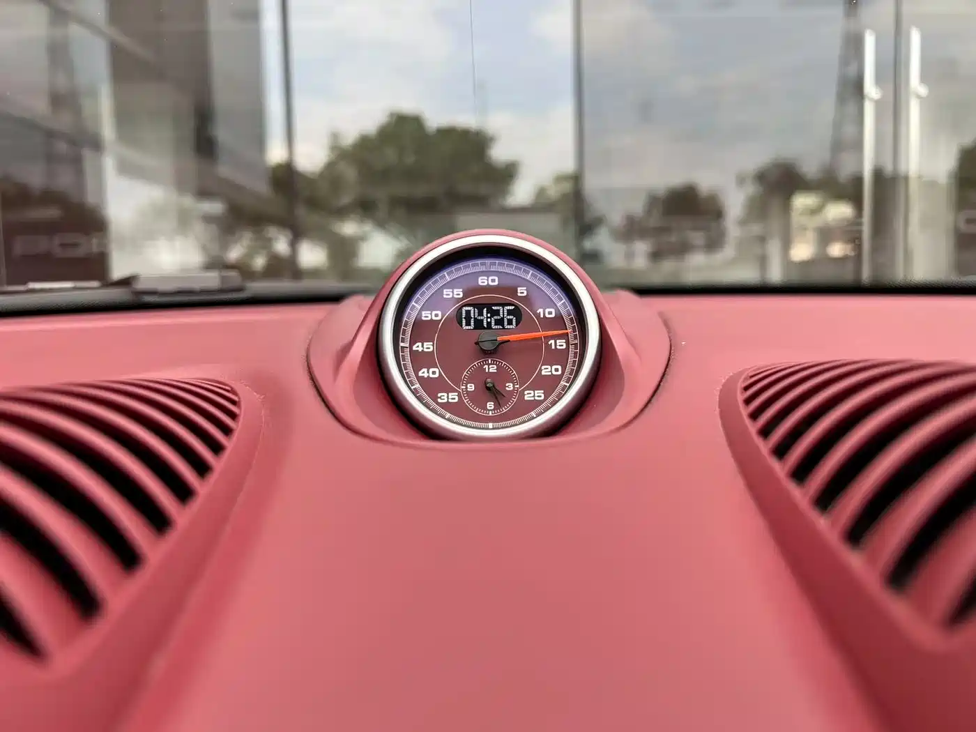 Porsche 718 2023 Boxster Style Edition 2.0T фото 12