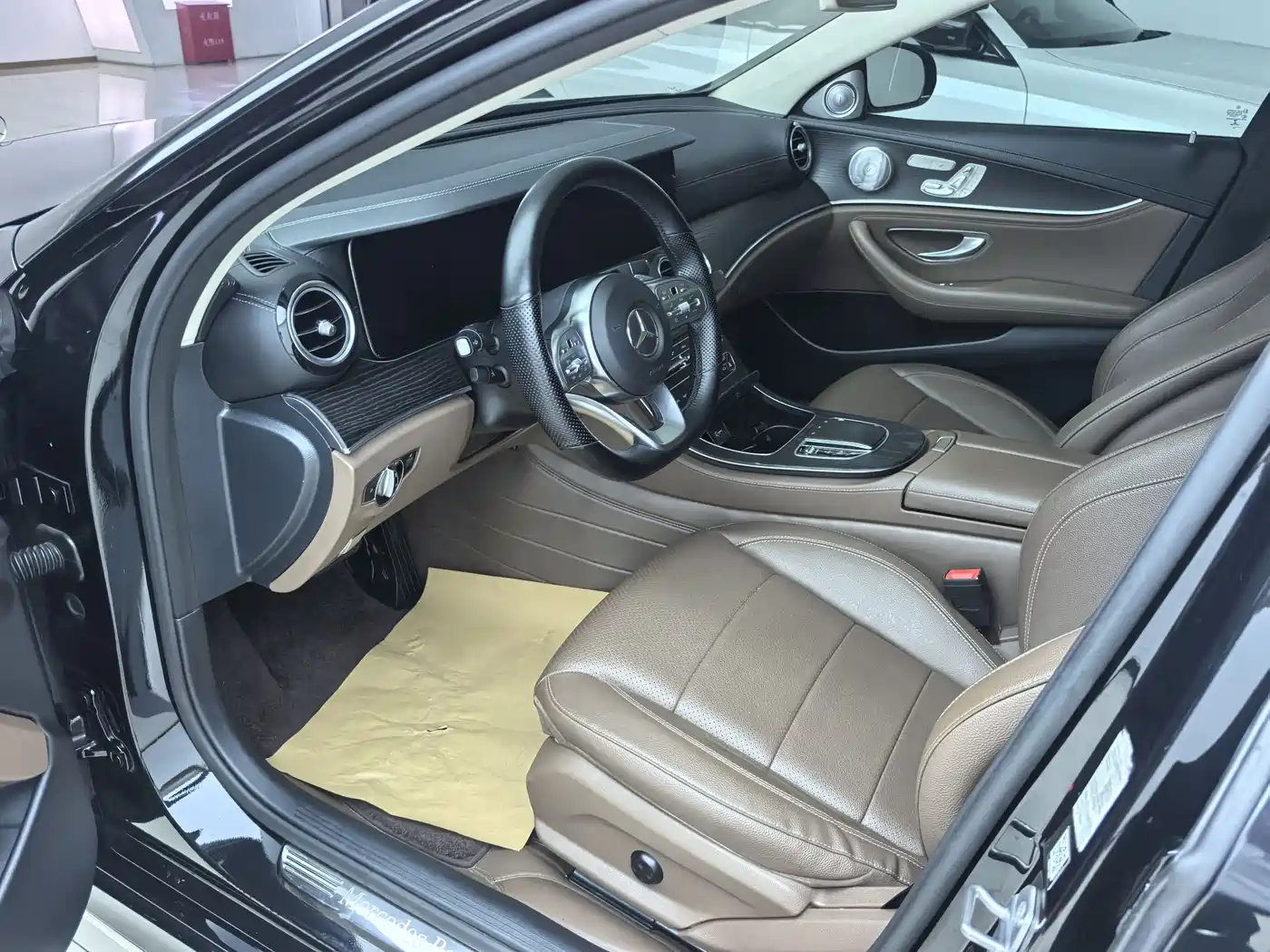 Mercedes-Benz E-Class 2020 Facelift E 300 L Fashion фото 10