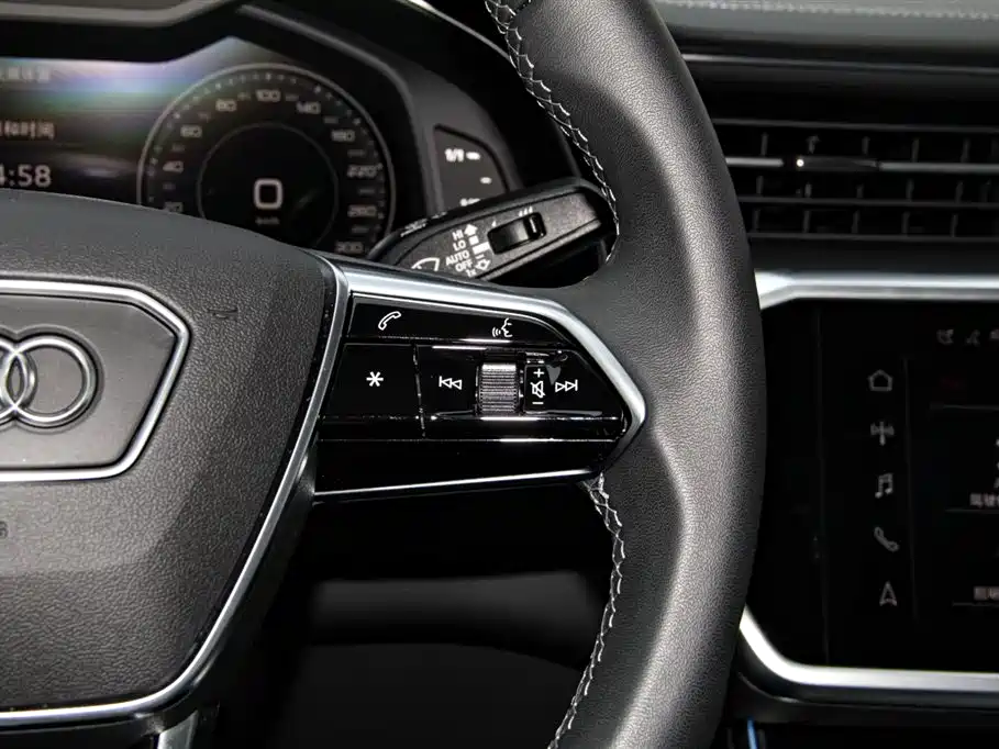 Audi A7 2024 45 TFSI Premium Selection фото 25