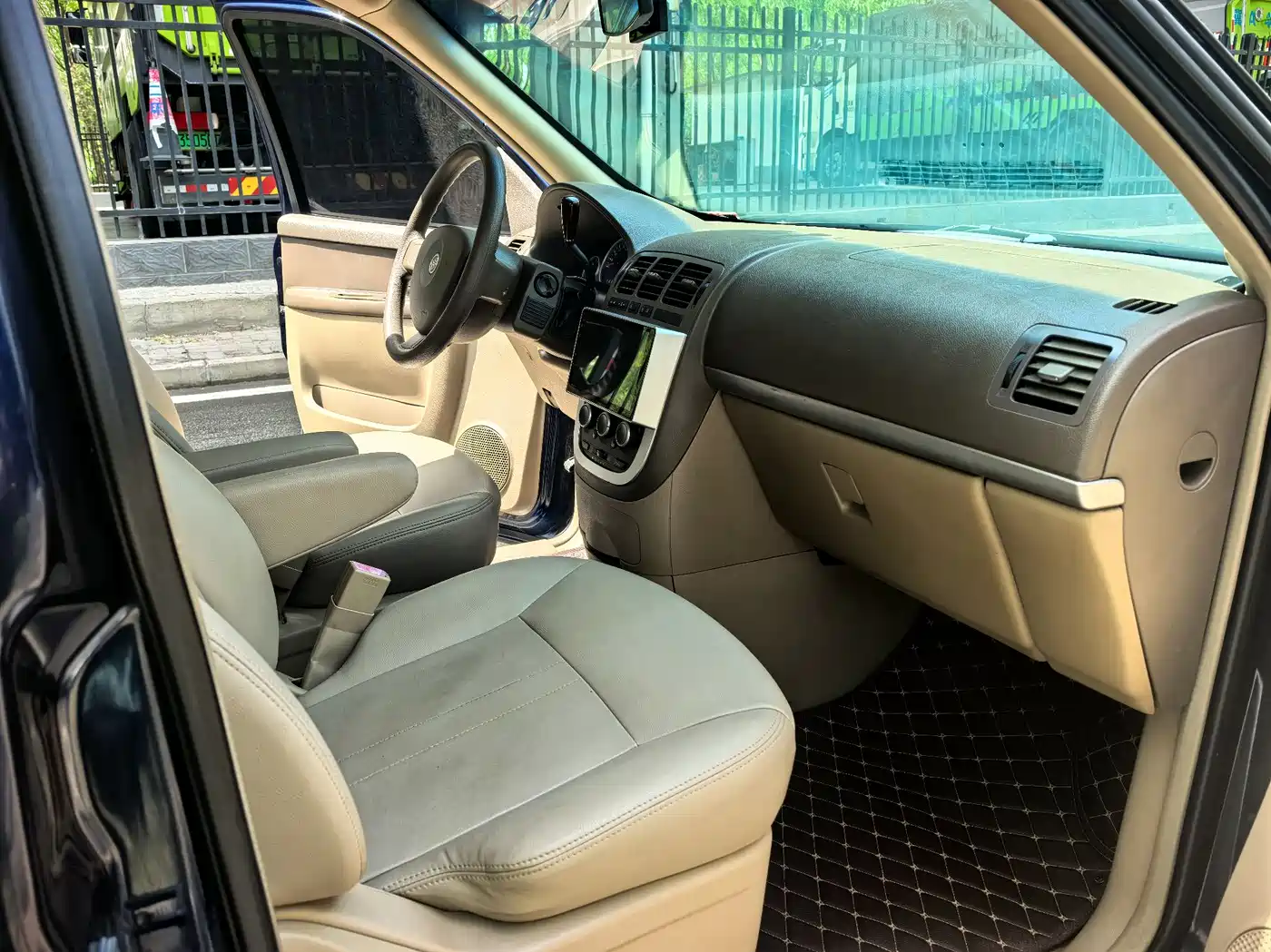 Buick GL8 2014 2.4L Classic Edition фото 8