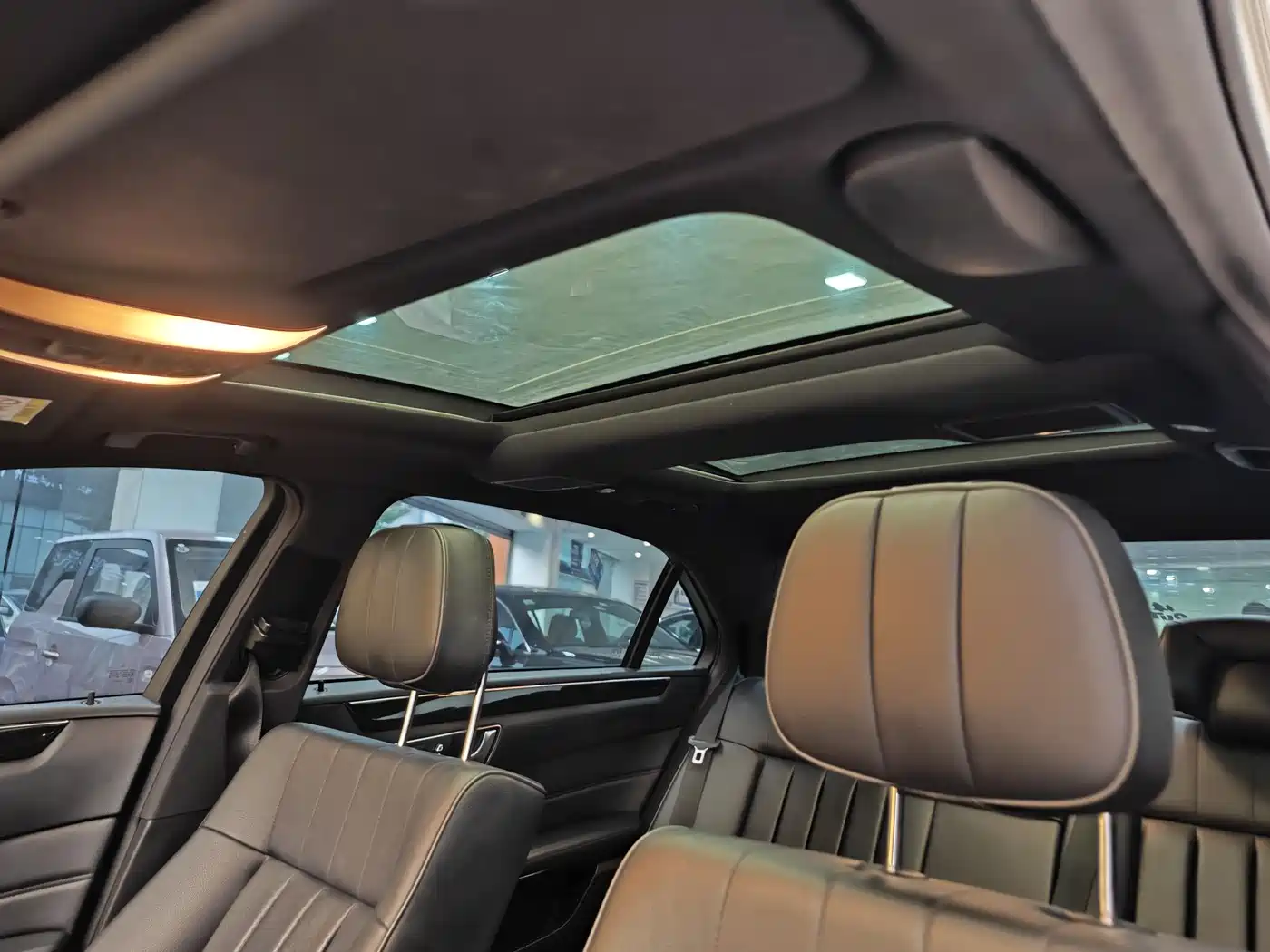 Mercedes-Benz E-Class 2015 Facelift E 200 L Sport фото 12
