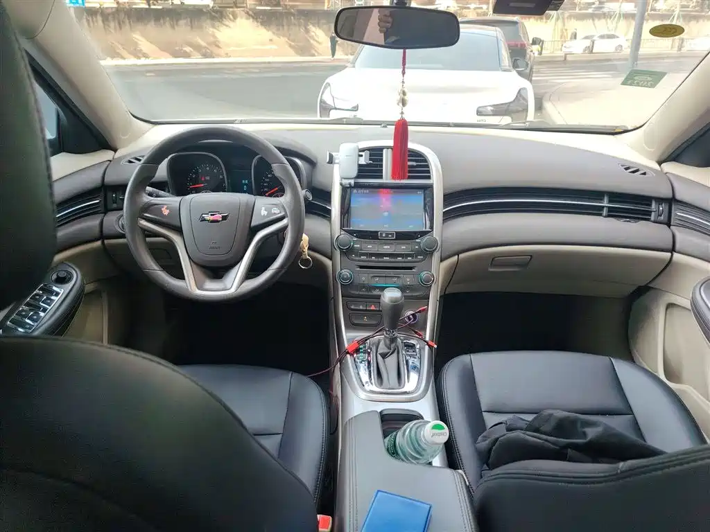 Chevrolet Malibu 2014 2.0L Automatic Comfort фото 13