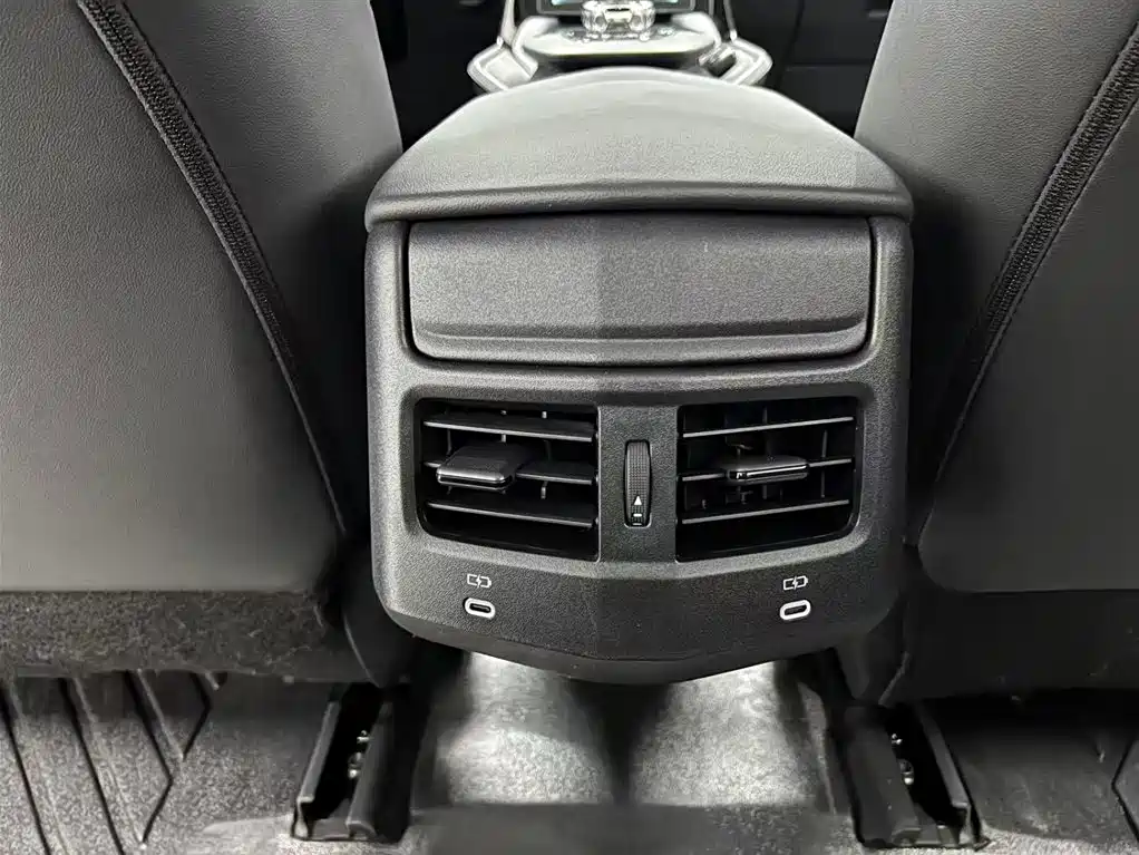 Toyota bZ3 2024 517km Elite PRO фото 9