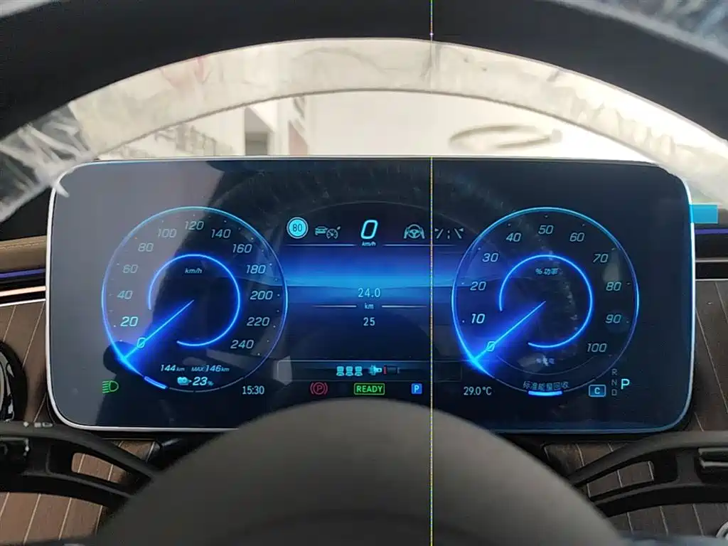 Mercedes-Benz EQE SUV 2024 500 4MATIC Luxury Edition фото 12