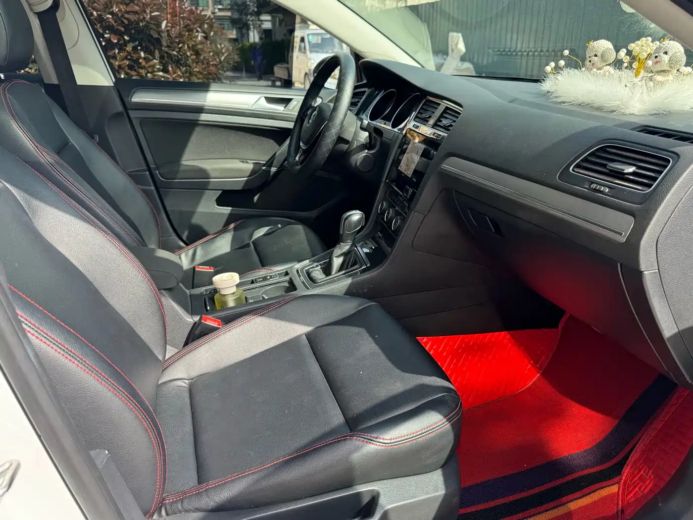 Volkswagen Golf 2020 200TSI DSG Comfort фото 8