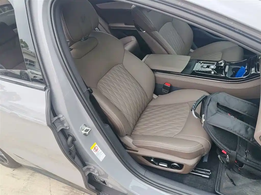 BYD Han 2025 Model EV 605KM Premium Version фото 25