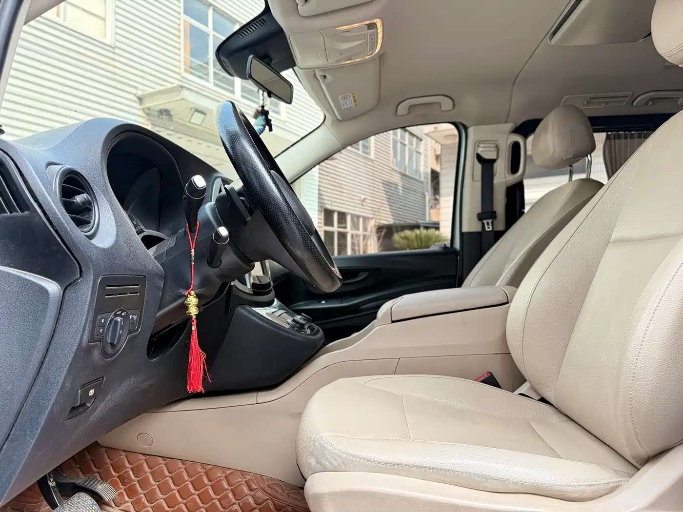 Mercedes-Benz Vito 2018 2.0T Business Edition China VI фото 8