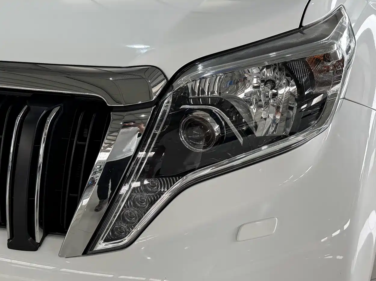 Toyota Prado 2016 3.5L Auto TX-L фото 10