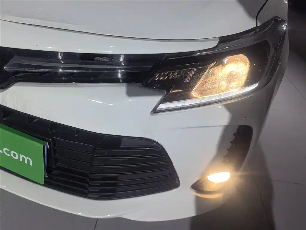 Toyota Vios 2022 1.5L 20th Anniversary Edition фото 18