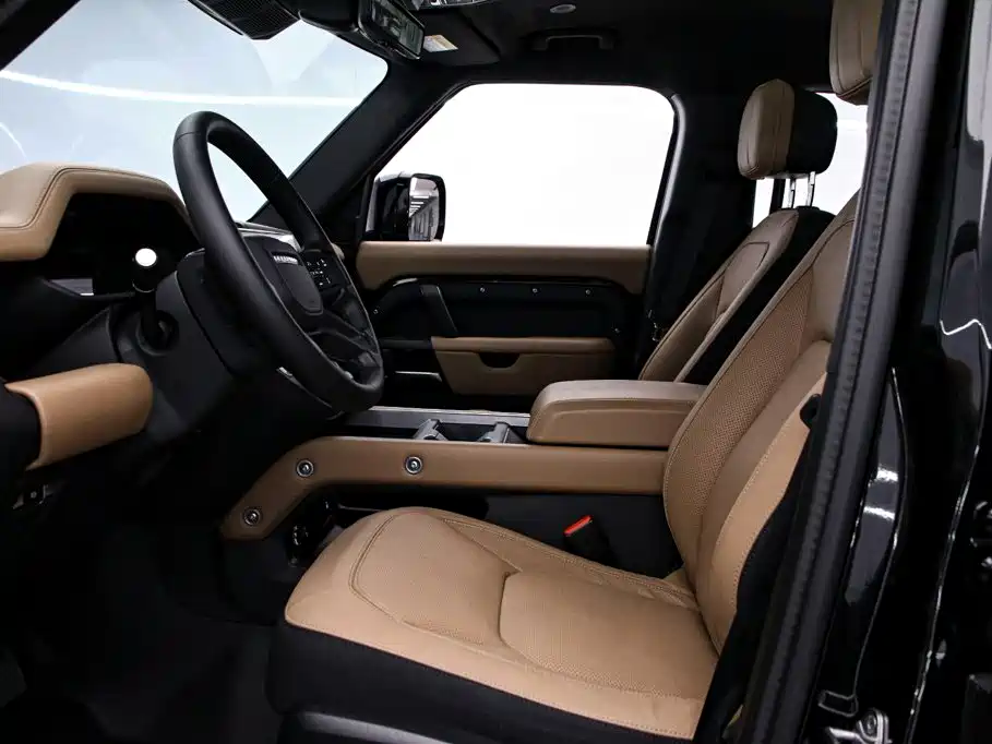 Land Rover Defender 2025 2025 110 3.0T P400 Dark Special Edition