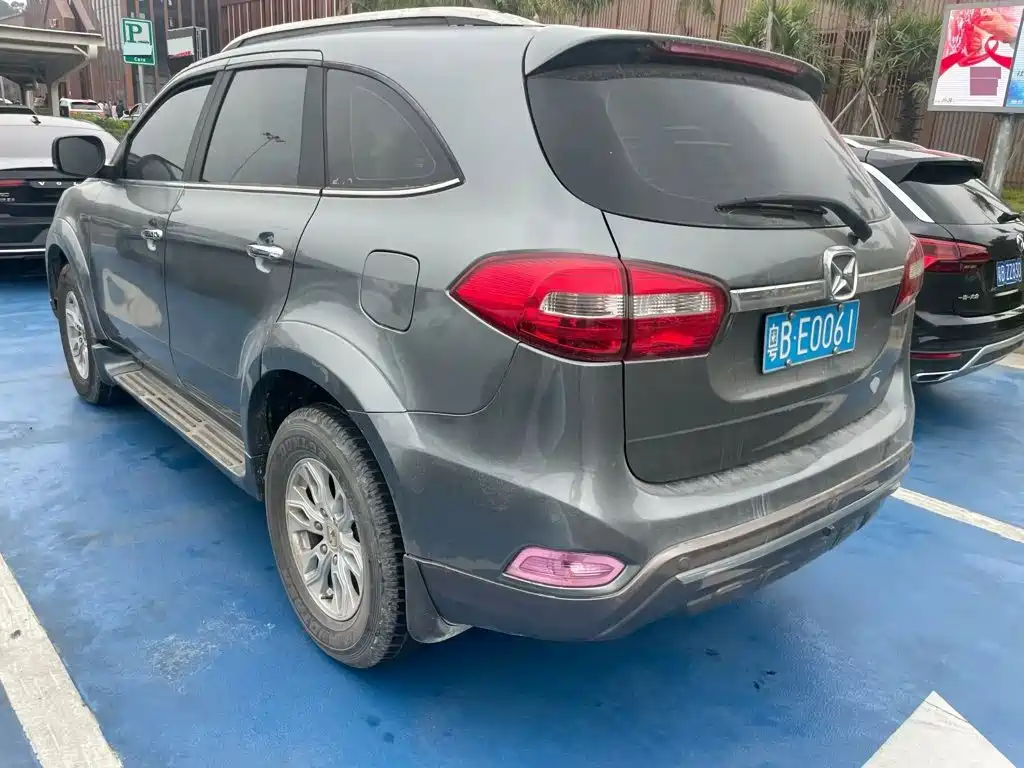 Jiangling Yusheng S350 2014 2013 2.4T Automatic 2WD Diesel Luxury 7-seater