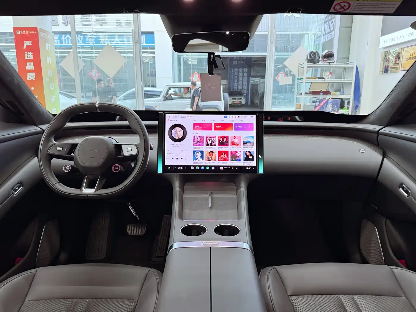 Xiaomi Auto Xiaomi YU7 2025 Ultra Long Range High Performance AWD Max Edition фото 11