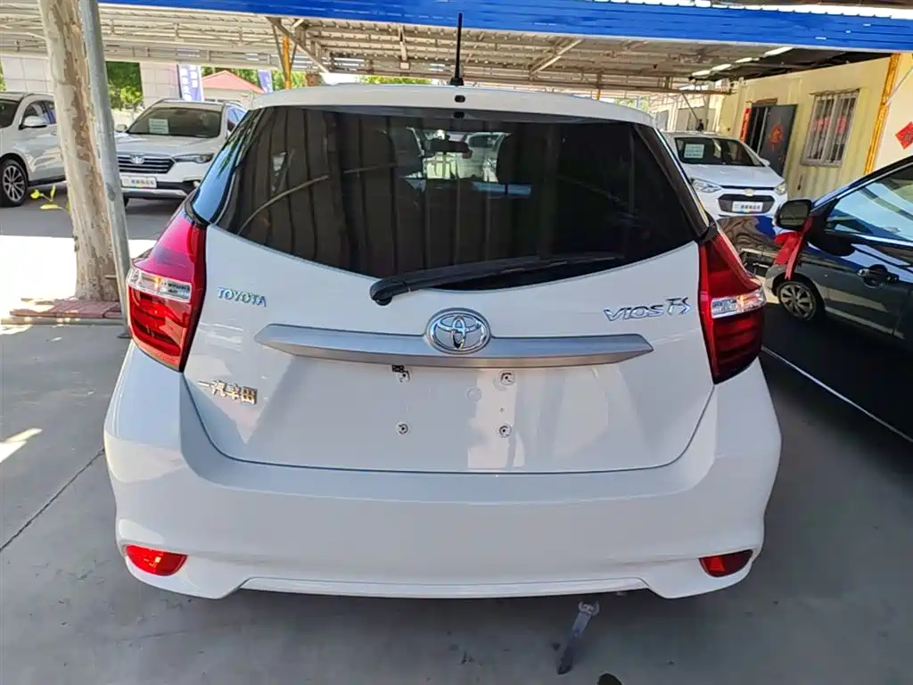 Toyota Vios FS 2017 1.5L CVT Fengchi Edition фото 6