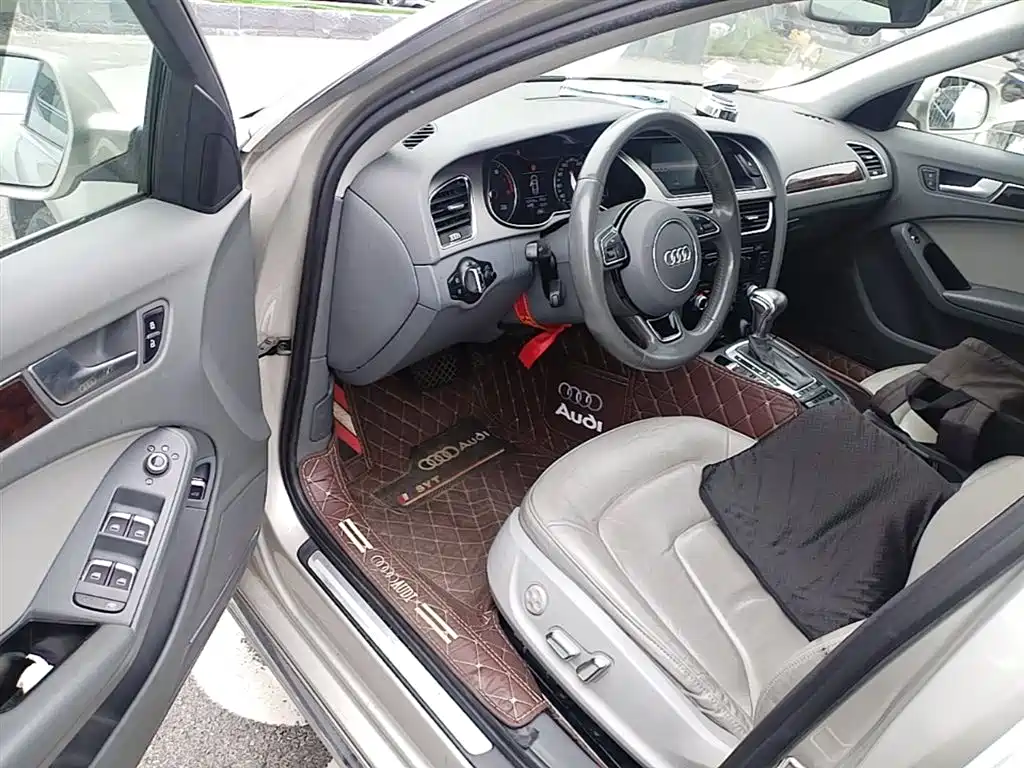 Audi A4L 2016 35 TFSI Automatic Comfort фото 23