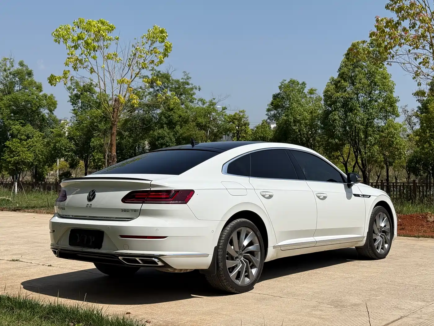 Volkswagen FAW-Volkswagen CC 2024 380TSI Bright Edition фото 7