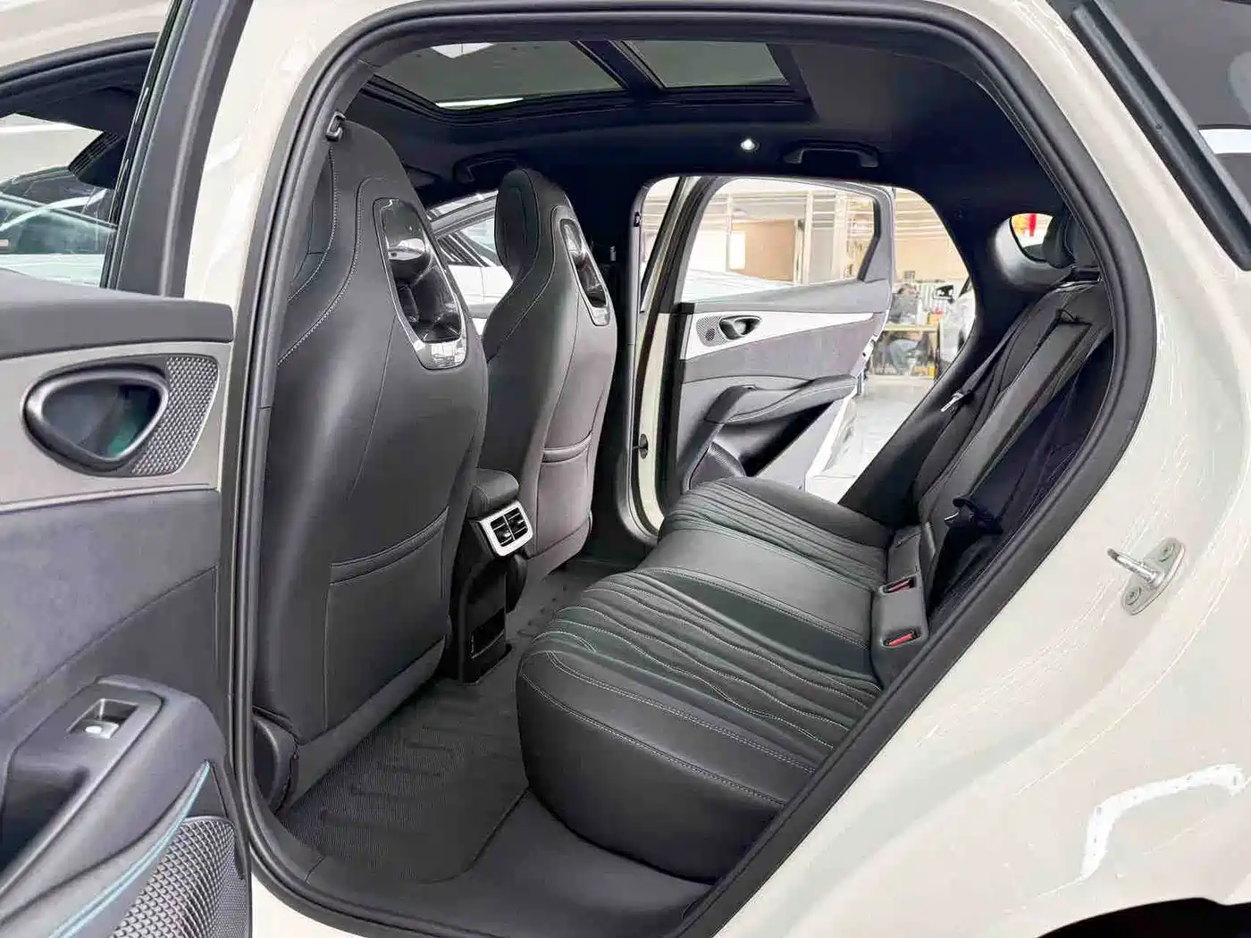 BYD Seal 06 New Energy 2025 DM-i Smart Drive Edition 120KM Flagship фото 8