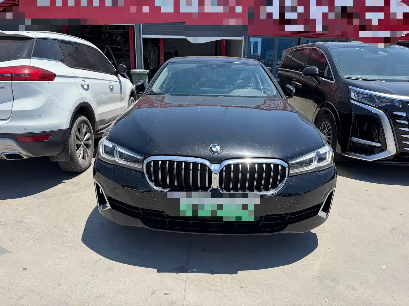 BMW 5 Series New Energy 2021 535Le M Sport Package фото 2