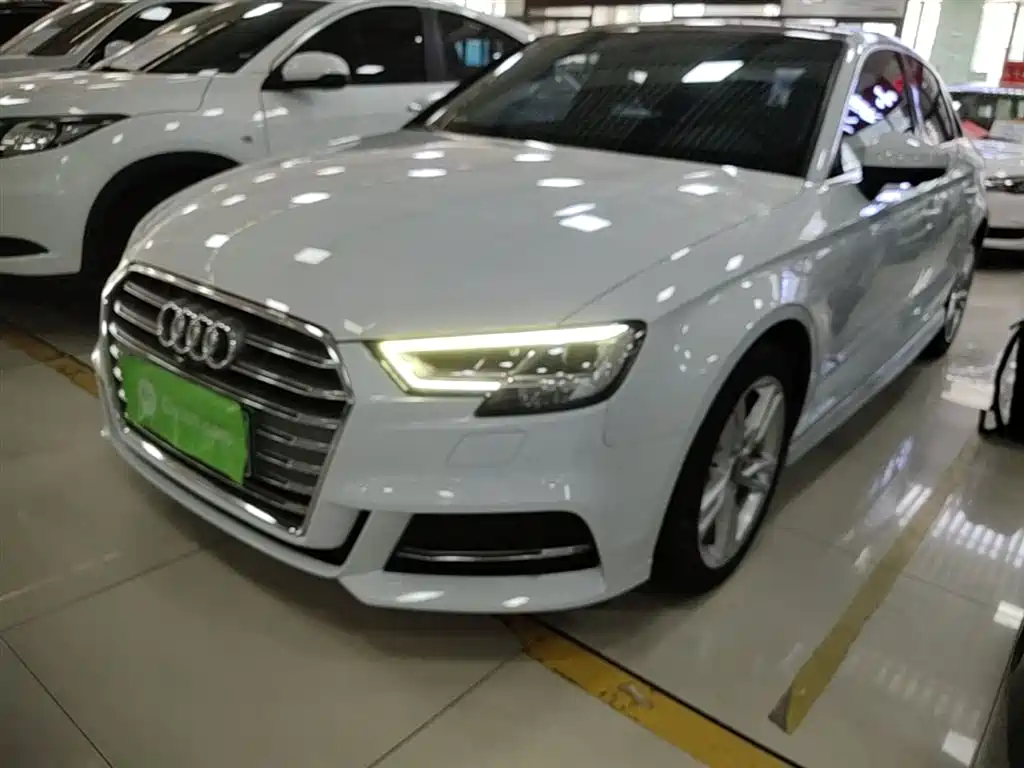 Audi A3 2020 Limousine 35 TFSI Fashion China VI фото 2