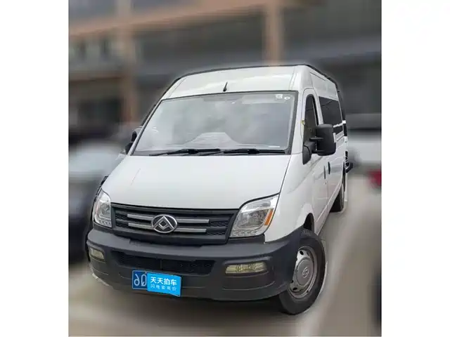 SAIC Maxus Xintu V80 2019 Model 2.5T Classic 6-speed manual Aoyuntong long wheelbase medium roof 7-seater