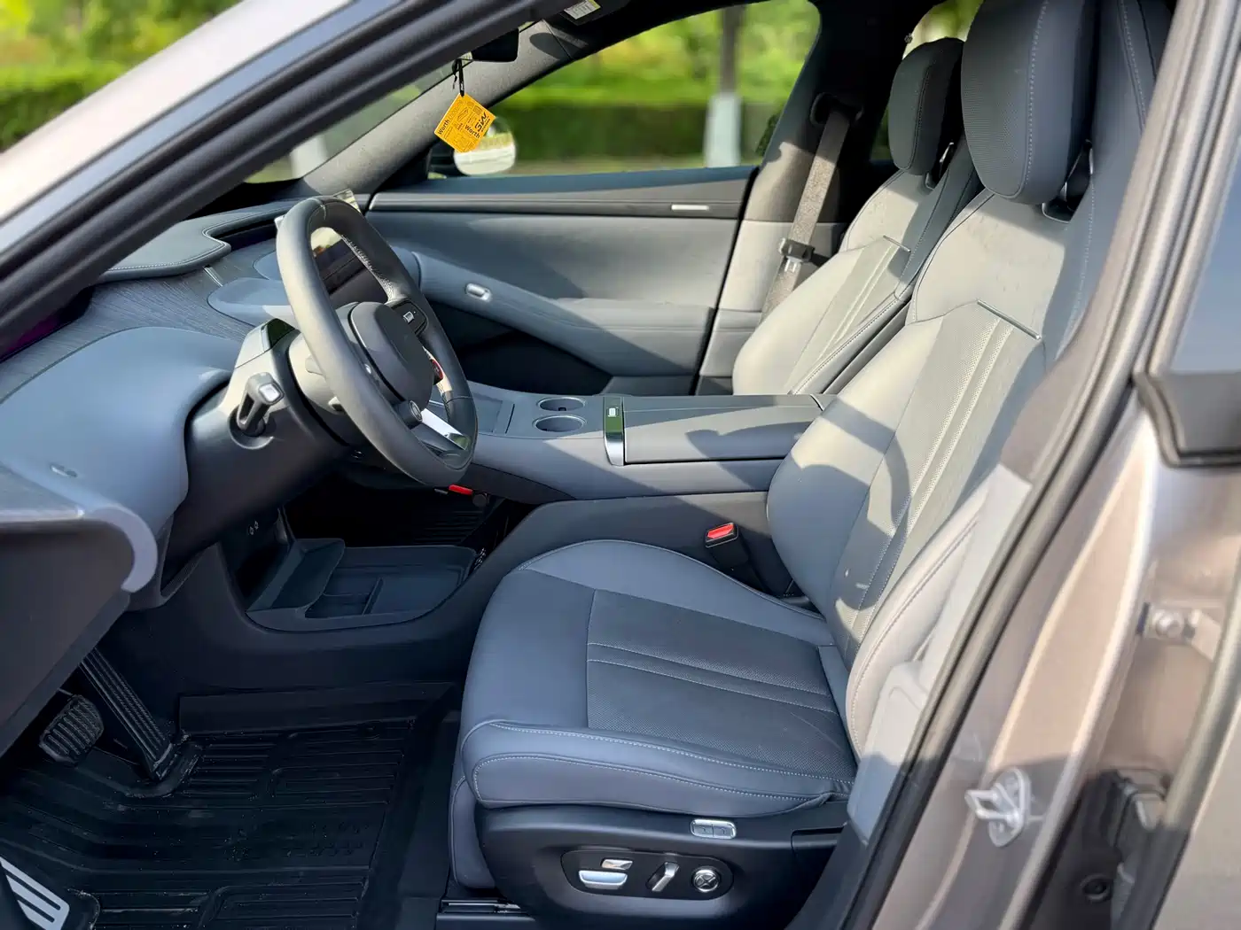 Xiaomi Auto Xiaomi YU7 2025 Extended Range AWD Pro фото 9