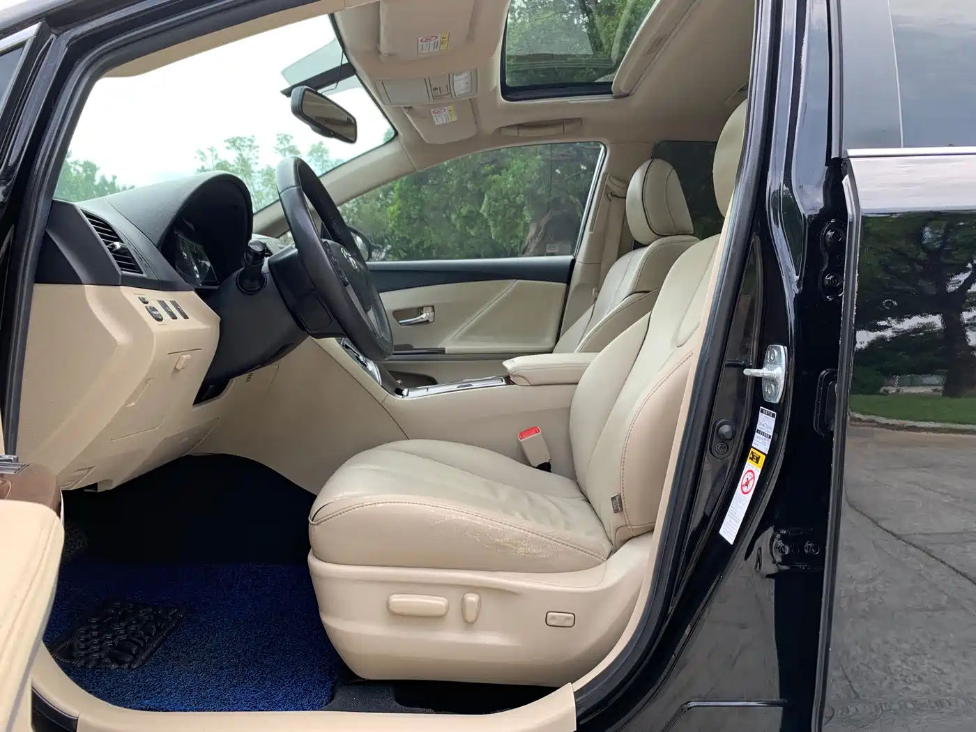 Toyota Venza (Import) 2014 2013 2.7L 2WD Luxury Edition
