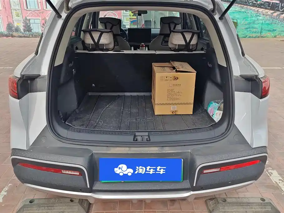 BYD Yuan UP 2024 401KM Vitality Edition фото 4