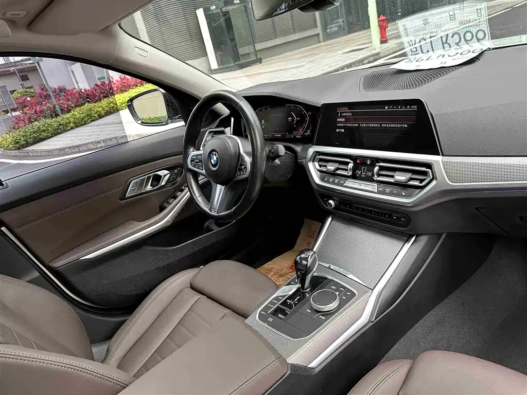 BMW 3 Series 2020 325Li M Sport Black Night Package фото 21