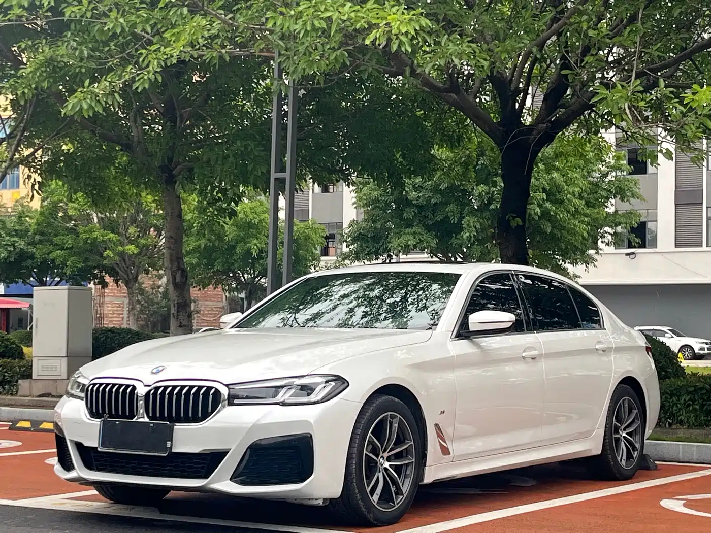 BMW 5 Series 2021 Facelift 525Li M Sport Package