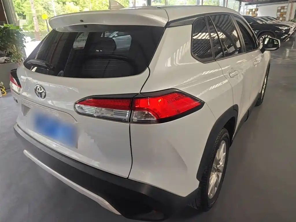 Toyota Corolla Cross 2023 2.0L Pioneer Edition фото 7