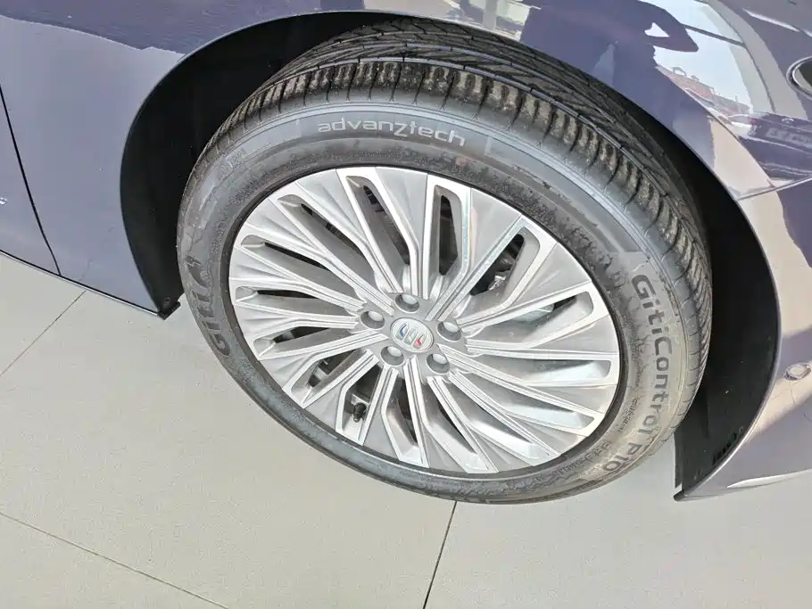 Buick Zenith Sedan 2025 2025 Model Base Version