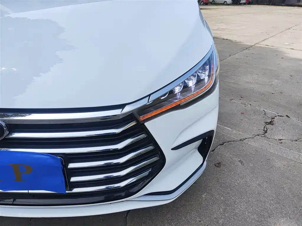 BYD Song MAX 2021 Upgrade 1.5T Automatic Premium Edition 6-Seater фото 24