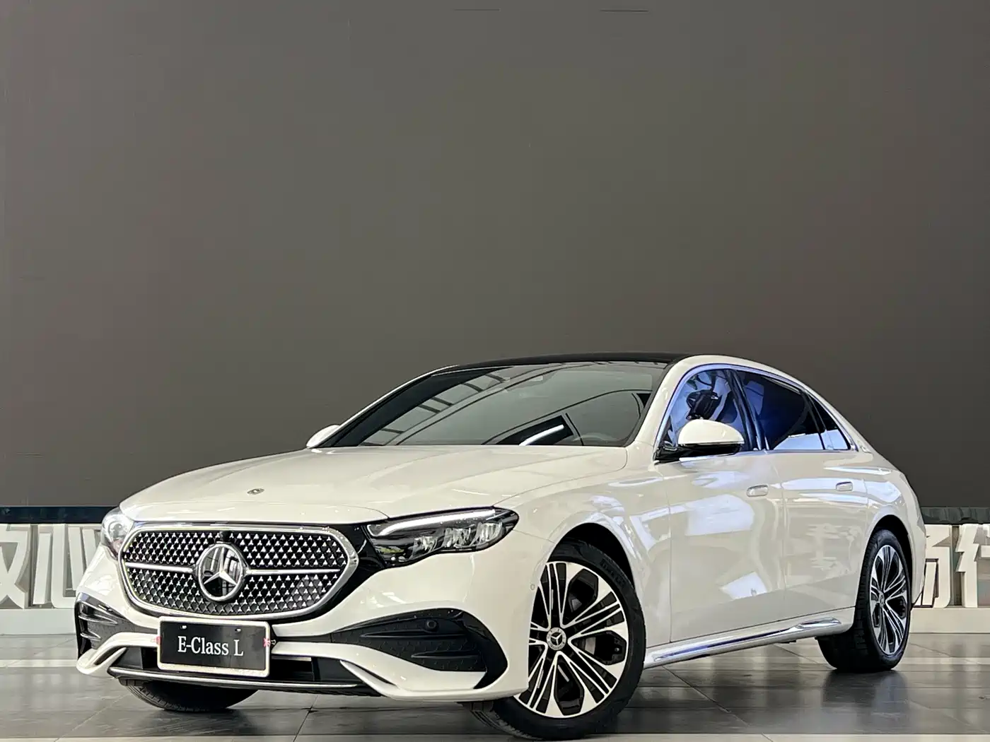 Mercedes-Benz E-Class 2024 E 300 L Fashion Sport