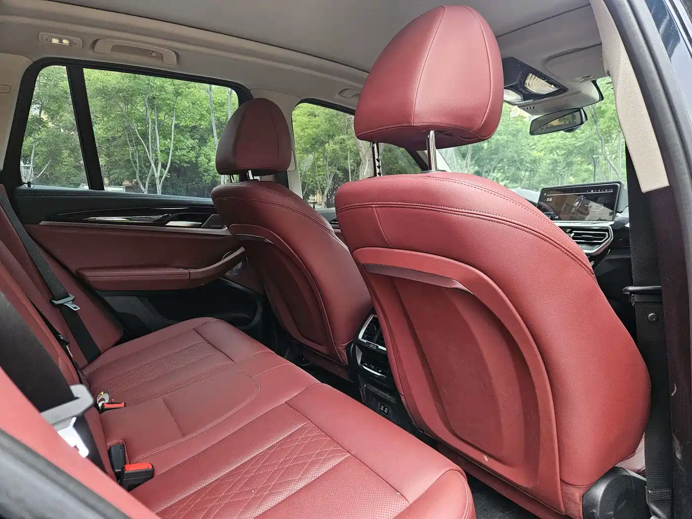 BMW iX3 2022 Innovation Leader фото 13