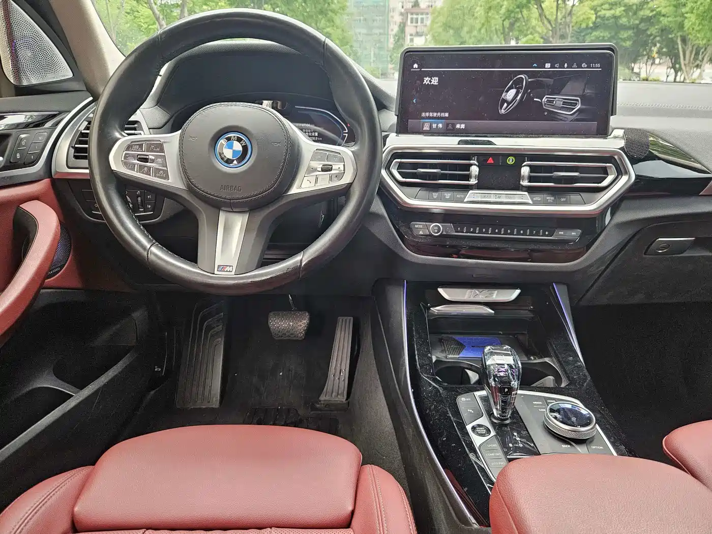 BMW iX3 2022 Innovation Leader фото 17