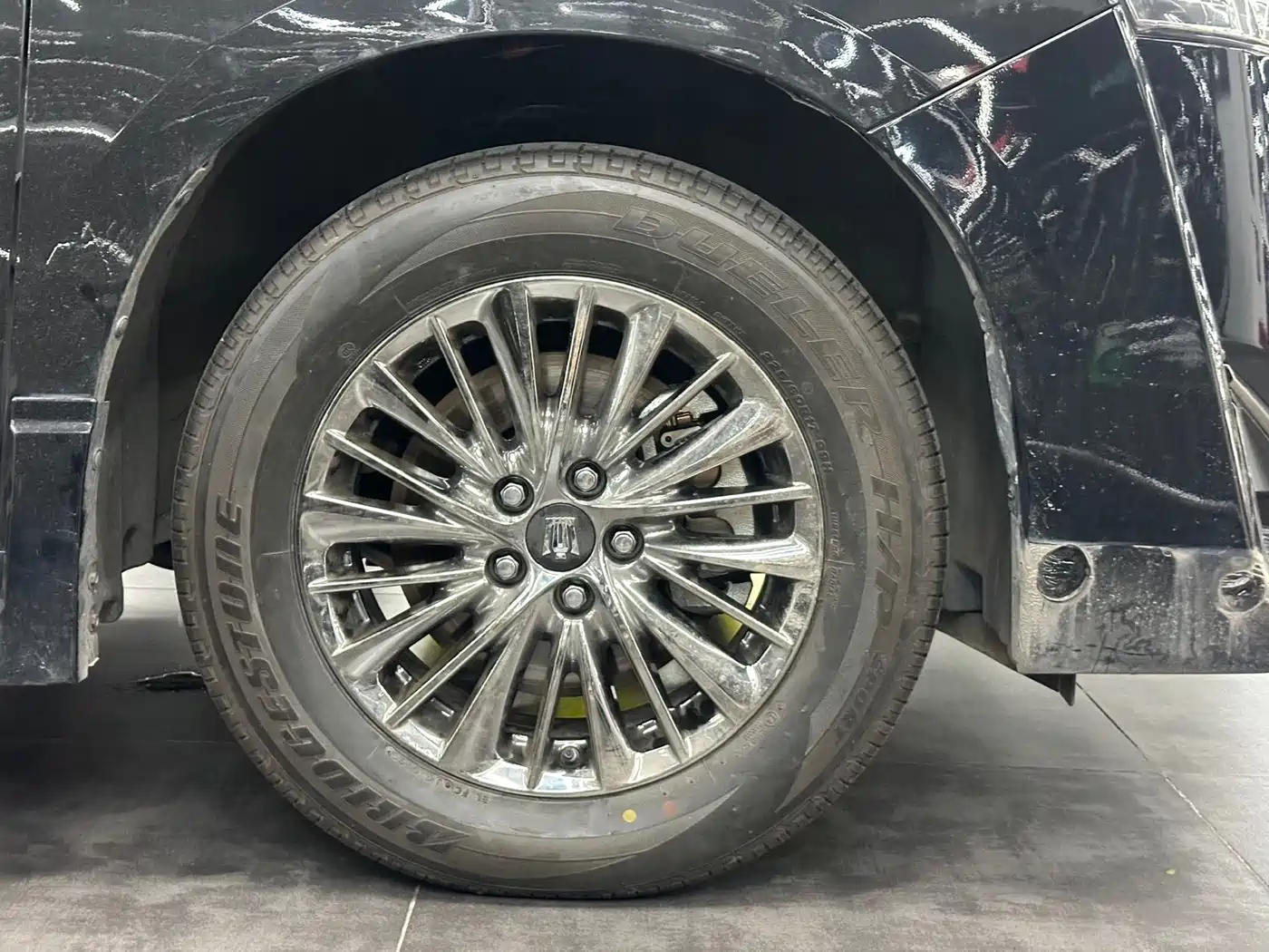 Toyota Vellfire 2023 Crown Hybrid 2.5L HV Premium фото 10
