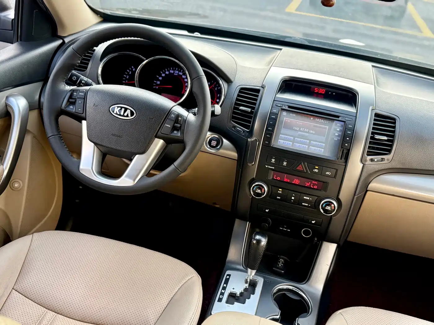 Kia Sorento 2013 2012 2.2T Diesel Luxury Edition