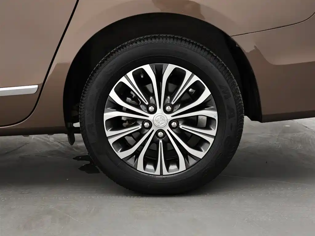 BUICK GL8