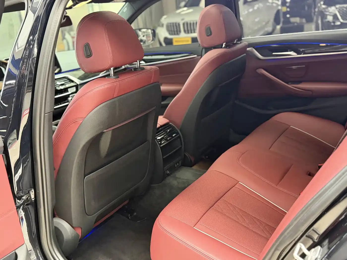 BMW 5 Series 2022 Model Second Facelift 525Li M Sport Package фото 6