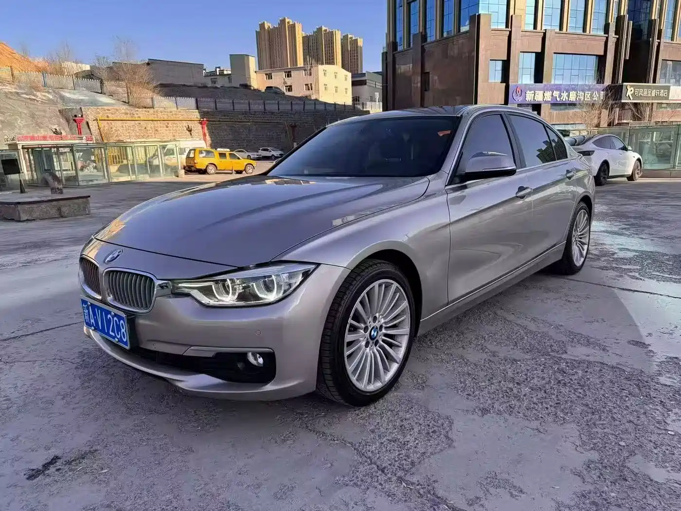BMW 3 Series 2018 320i M Sport Package фото 3