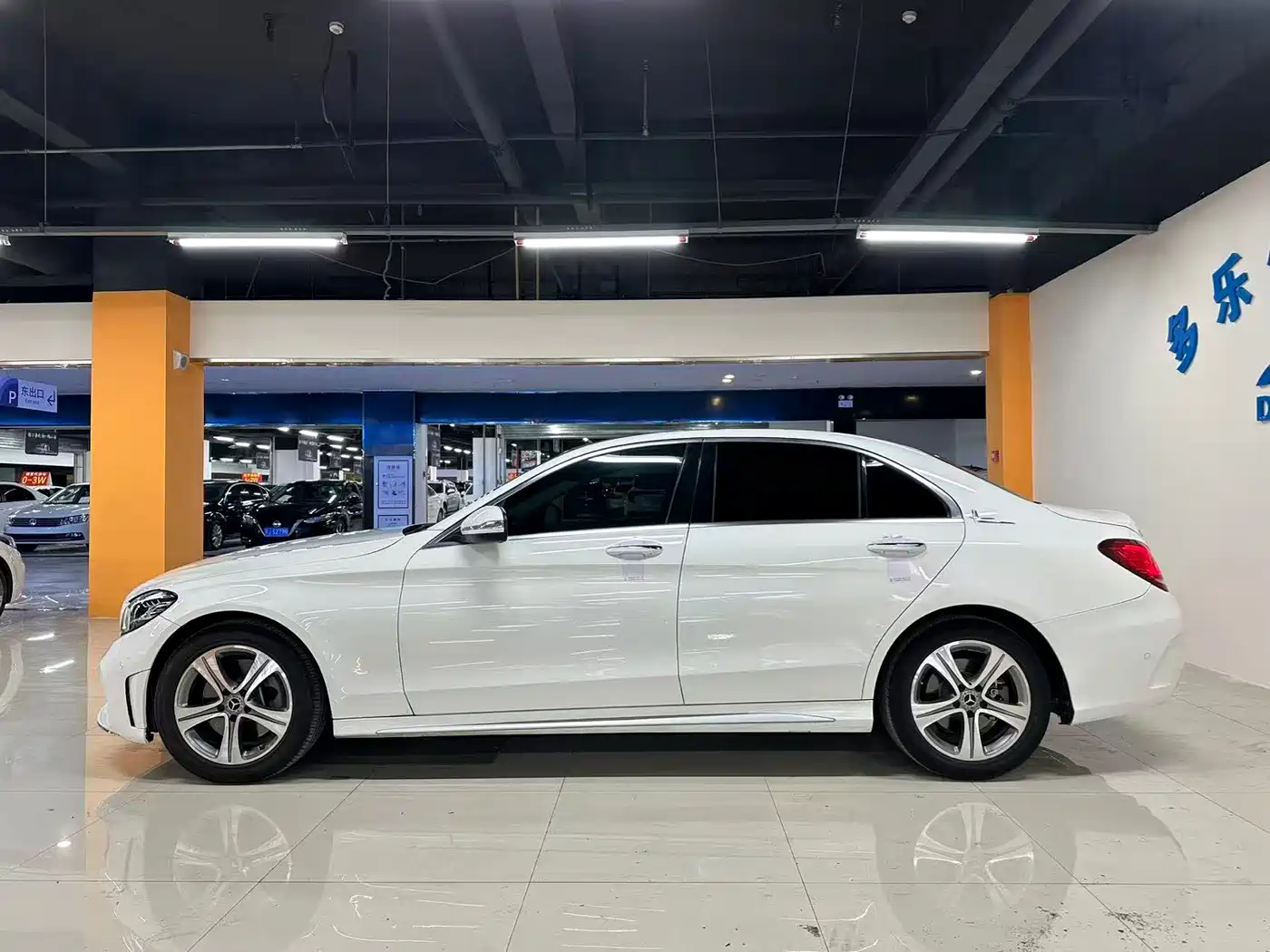 Mercedes-Benz C-Class 2019 C 260 L Sport фото 9