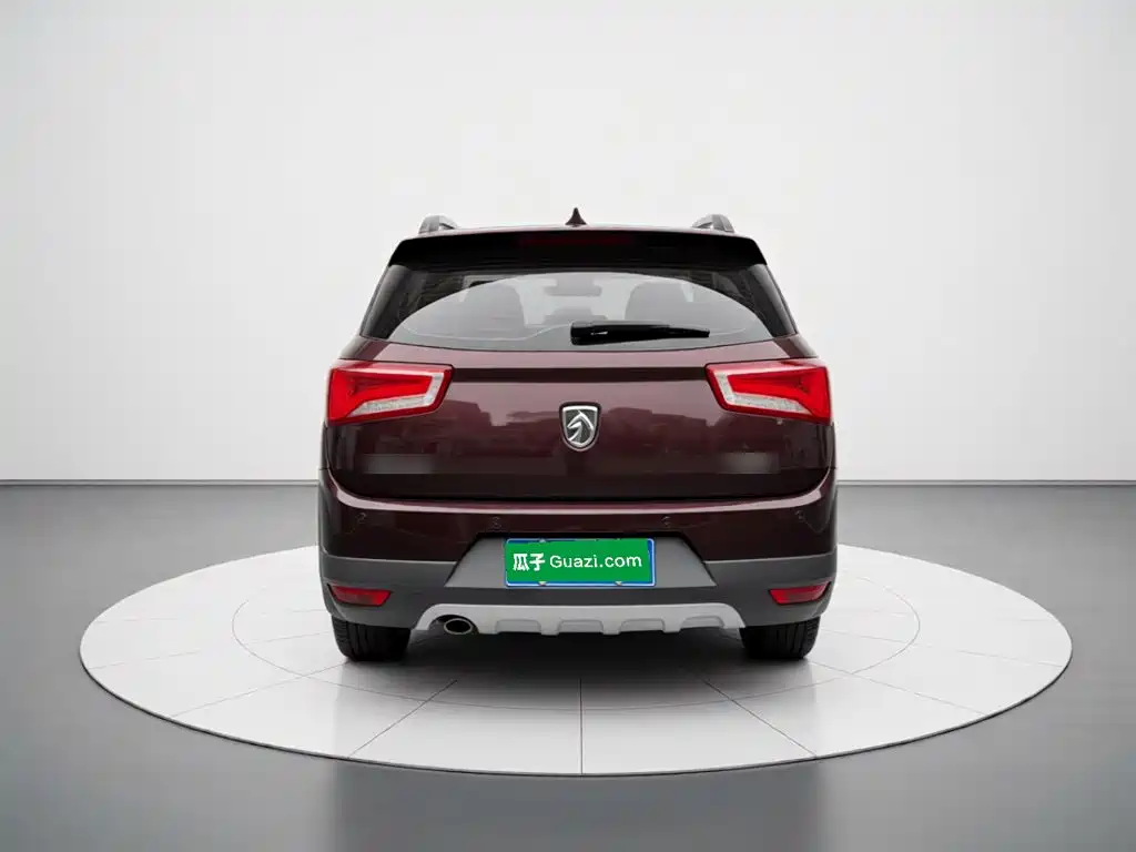 Baojun 560 2015 2015 1.8L Manual Luxury