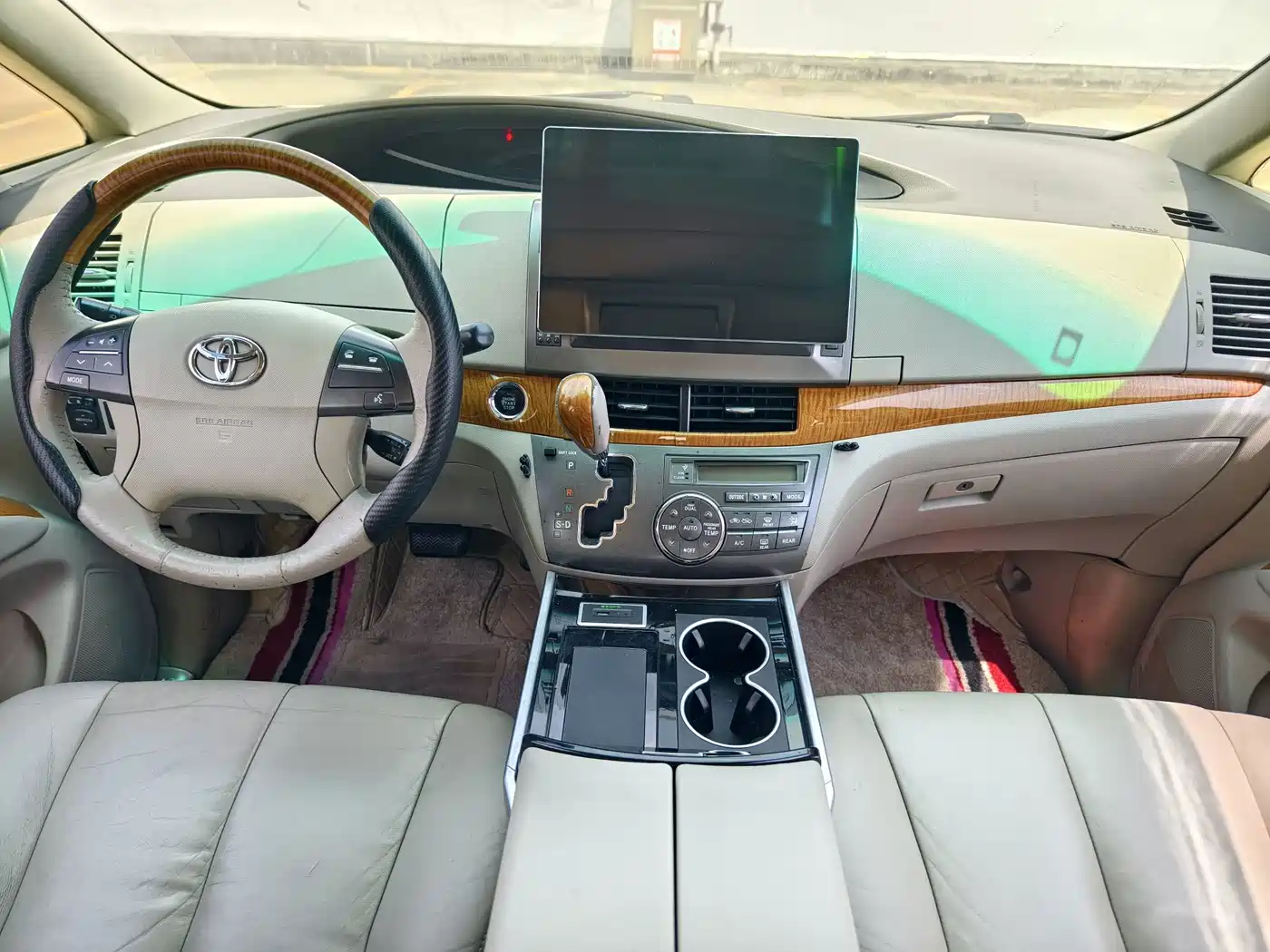 Toyota Previa 2010 2006 Model 2.4L 7-Seater Luxury Edition