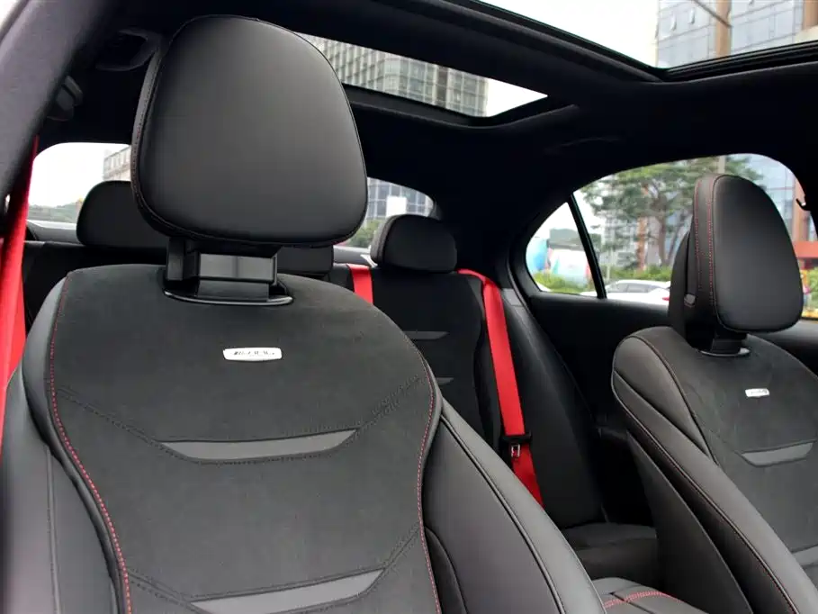Mercedes-Benz C-Class AMG 2025 2025 AMG C 43 4MATIC