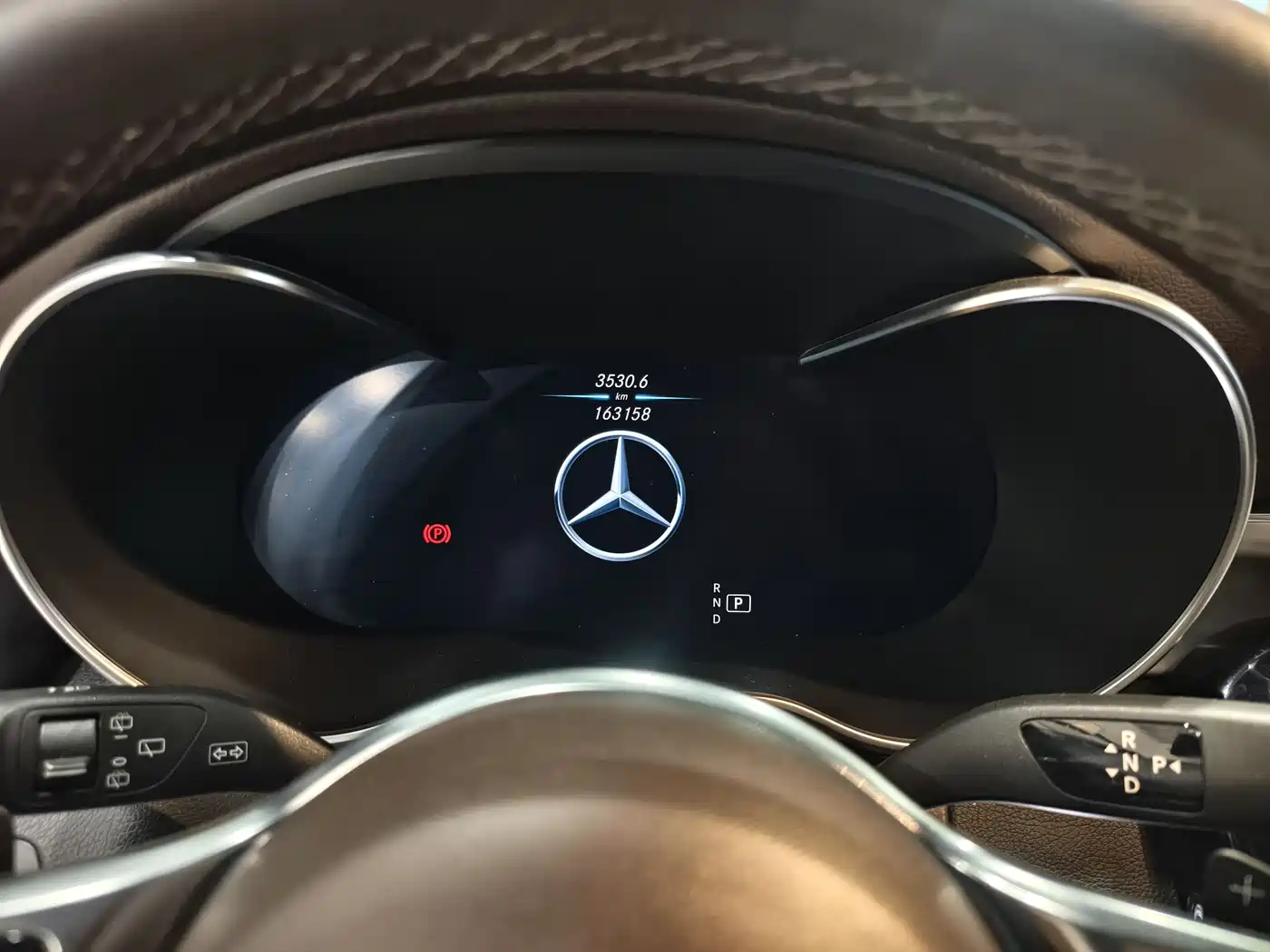 Mercedes-Benz GLC 2020 Facelift GLC 260 L 4MATIC Dynamic фото 8